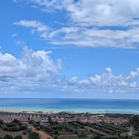 Quadrilocale Spazioso Vista Mare Montagna Relax Montone (Abruzzo)